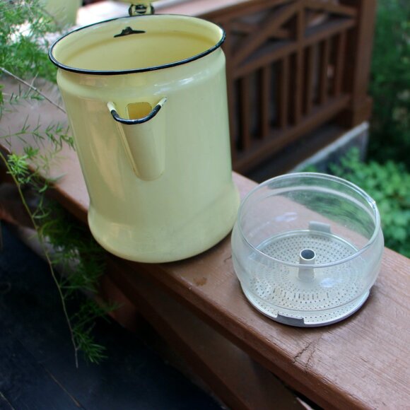 Vintage enamel coffee pot - Picture 6 of 7